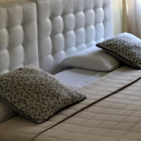 Albergo Al Lago Anfo Exterior photo