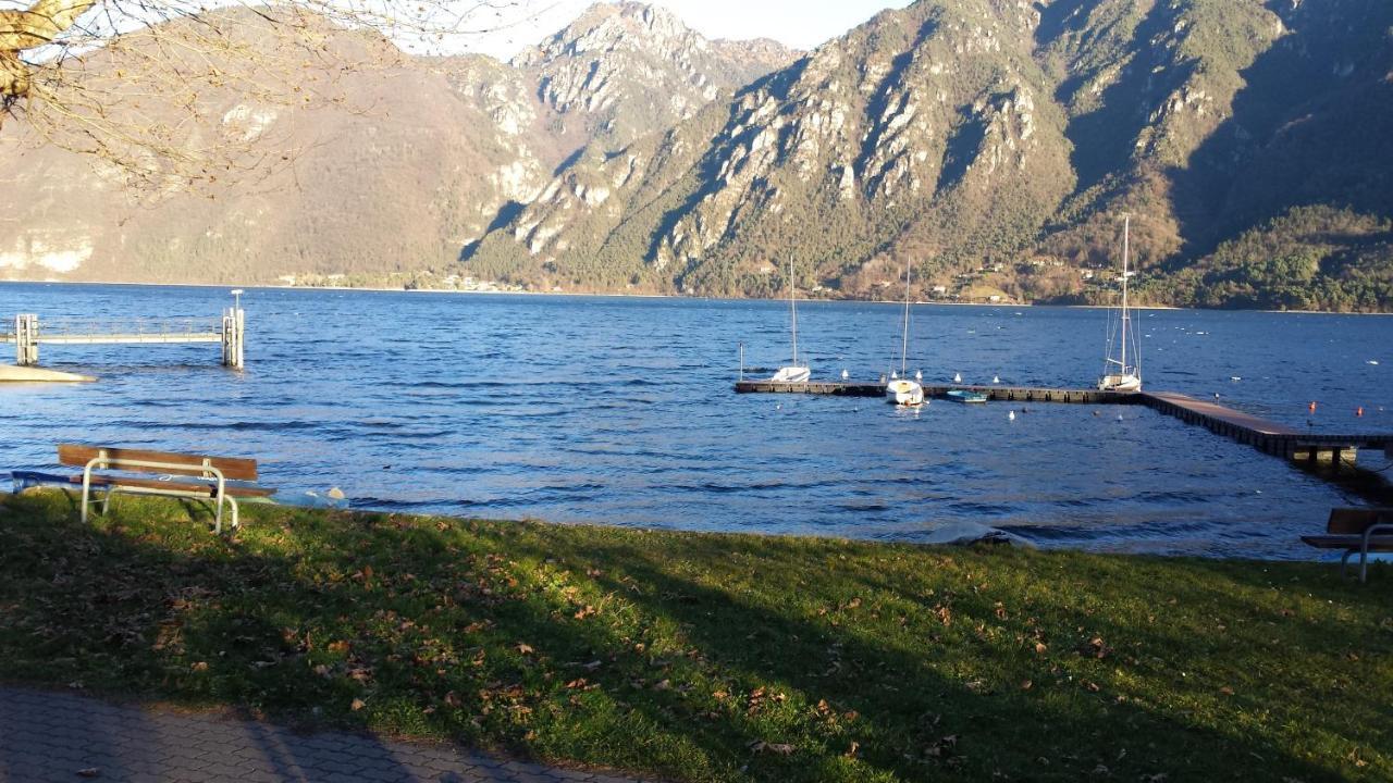 Albergo Al Lago Anfo Exterior photo